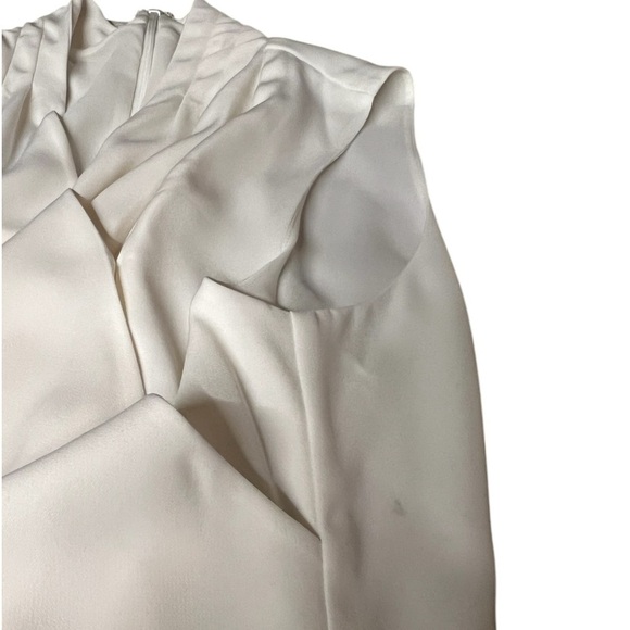 CABI WOMEN’S SLEEVELESSS VNECK LINED OFF WHITE BLOUSE SIZE 8 - Picture 13 of 13